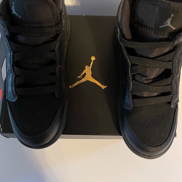 Jordan 1 Mid Alt (PS) sneakers toddler size 13c - Picture 3 of 5